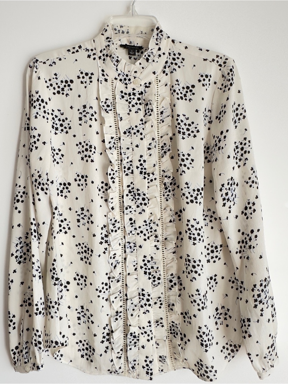 NWT Ann Taylor Cream Ruffle Floral Blouse with Black & Blue Print Size M